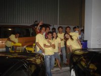 เสื้อเหลือง1.jpg