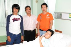 เยี่ยมเก่ง-เบ๊นซ์.jpg