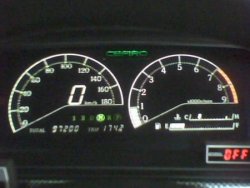 mi Y32-1.jpg